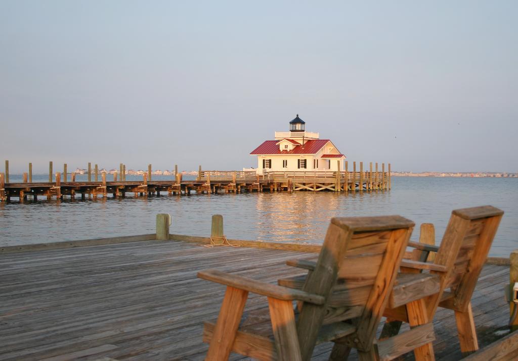 White Doe Inn Bed & Breakfast Manteo Exterior photo